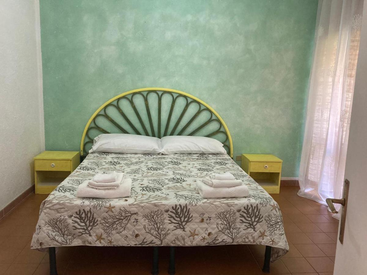Aparthotel Le Gemme Di Mirto à Palau Extérieur photo