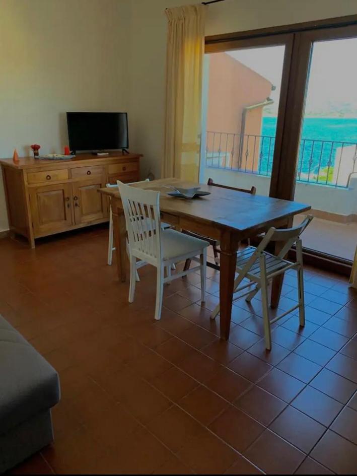 Aparthotel Le Gemme Di Mirto à Palau Extérieur photo